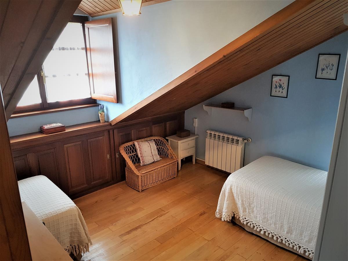 Trisqueles Y Buganvillas 比利亚维西奥萨 外观 照片